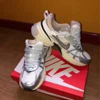 نایک وی تو کی (V2K) ویتنام|کیف، کفش، کمربند|تهران, تهرانسر مرکزی|دیوار