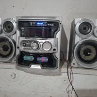 ظبط به همراه 2 باند قدیمی LG سالم در حد نو.