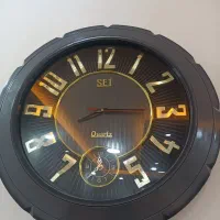 ساعت دیواری