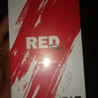 گوشی ردتون|موبایل|تخت, |دیوار