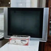 تلویزیون پاناسونیک به همراه دستگاه دیجیتال