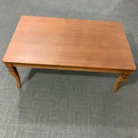 میز عسلی و گلدان باگل|مبلمان خانگی و میز عسلی|دهگلان, |دیوار