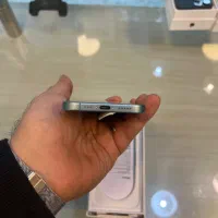 ایفون ۱۶ نرمال ۱۲۸ گیگ رنگ جذاب تیل|موبایل|ساری, |دیوار