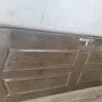 درب ورودی کوم با درب چوبی کامل در حد نو