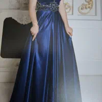 لباس مجلسی|لباس|قم, باجک یک|دیوار