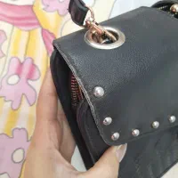 کیف|کیف، کفش، کمربند|لنگرود, |دیوار