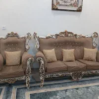 مبل هفت نفره همراه با میز عسلی