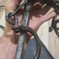 قپان قدیمی با وزنه