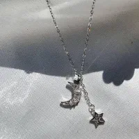 گردنبند ماه و ستاره