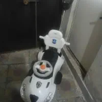 ماشین پلاستیکی کودک فروش به علت کمبودجا