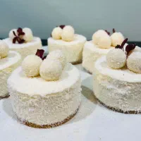 سفارش انواع کیک، چیز کیک، کوکی، کاپ کیک