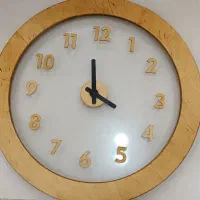 ساعت دیواری چوب