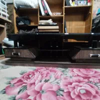 میز تلویزیون شیشه ای