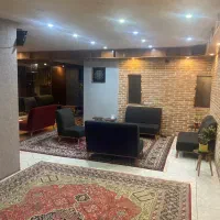 سوییئت-مرکز-شهر-با-پارکینگ