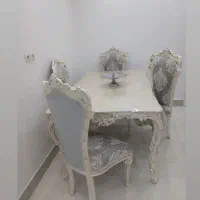 میزغذاخوری