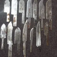 تعدادی چاقو