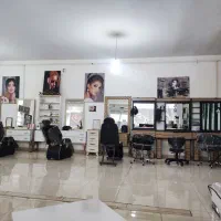 تجهیزات آرایشگاهی|آرایشگاه و سالنهای زیبایی|صحنه, |دیوار