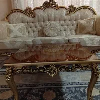 دو دست مبلمان راحتی و سلطنتی|مبلمان خانگی و میز عسلی|ازنا, |دیوار
