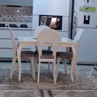 میز نهار خوری