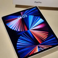 یک ترابایت wifi ipad pro۲۰۲۱  ۱۳inch