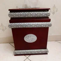 جای دستمال کاغذی و سطل چوبی