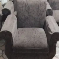 مبل سالم به علت کمبود جا|مبلمان خانگی و میز عسلی|رشت, جهاد|دیوار