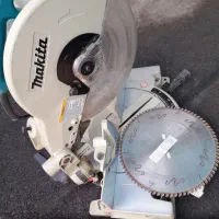 یک دستگاه فارسی بر Makita LS1040 به فروش میرسد