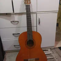 گیتار یاماها c40