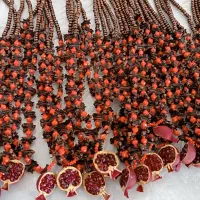 گردنبدمیخک و انار طبیعی