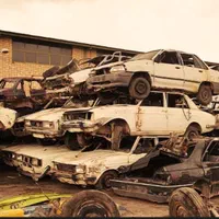 خرید انواع خودروهای اسقاطی.سوخته و تصادفی