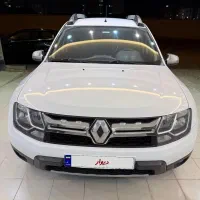 رنو داستر ۲۰۱۷ بی رنگ در حد صفر