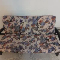 کاناپه سه نفره با عسلی