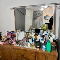 میز آرایش کارکرده