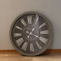 ساعت دیواری