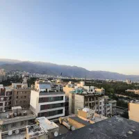 ۹۲ متر کلنگی ، ونک