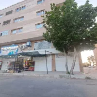 مغازه-30-متری-با-بالکن-15-متر