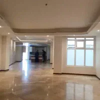 فروش کلنگی ۲۰۰ متری(۴ طبقه بنا)