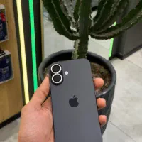 آیفون ۱۶ نرمال