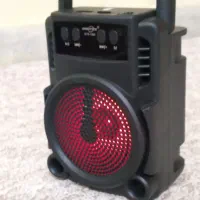 اسپیکر خانگی