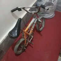 دوچرخه ۱۶ و۱۲