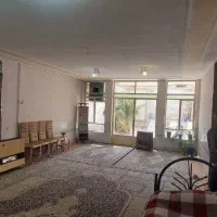 منزل-دو-طبقه-خوش-ابعاد-خیابان-خرم