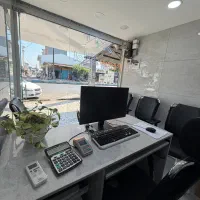 منشی خانم برای مشاور املاک