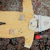 سرهمی مخمل نوزادی همراه کلاه بافت