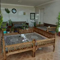 تولید انواع تخت سنتی چوبی|مبلمان خانگی و میز عسلی|ابهر, |دیوار