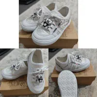 کفش و لباس پسرانه