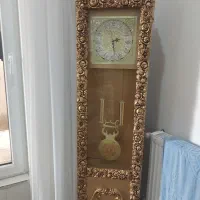 ساعت ایستاده