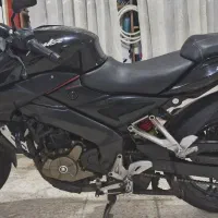 پالس ns 200. بنلی