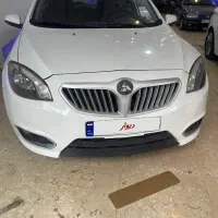 برلیانس۳۲۰