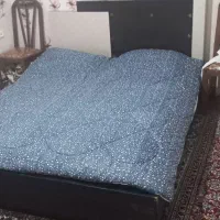 تخت دو نفره