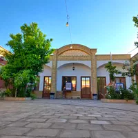 اقامتگاه به سبک سنتی